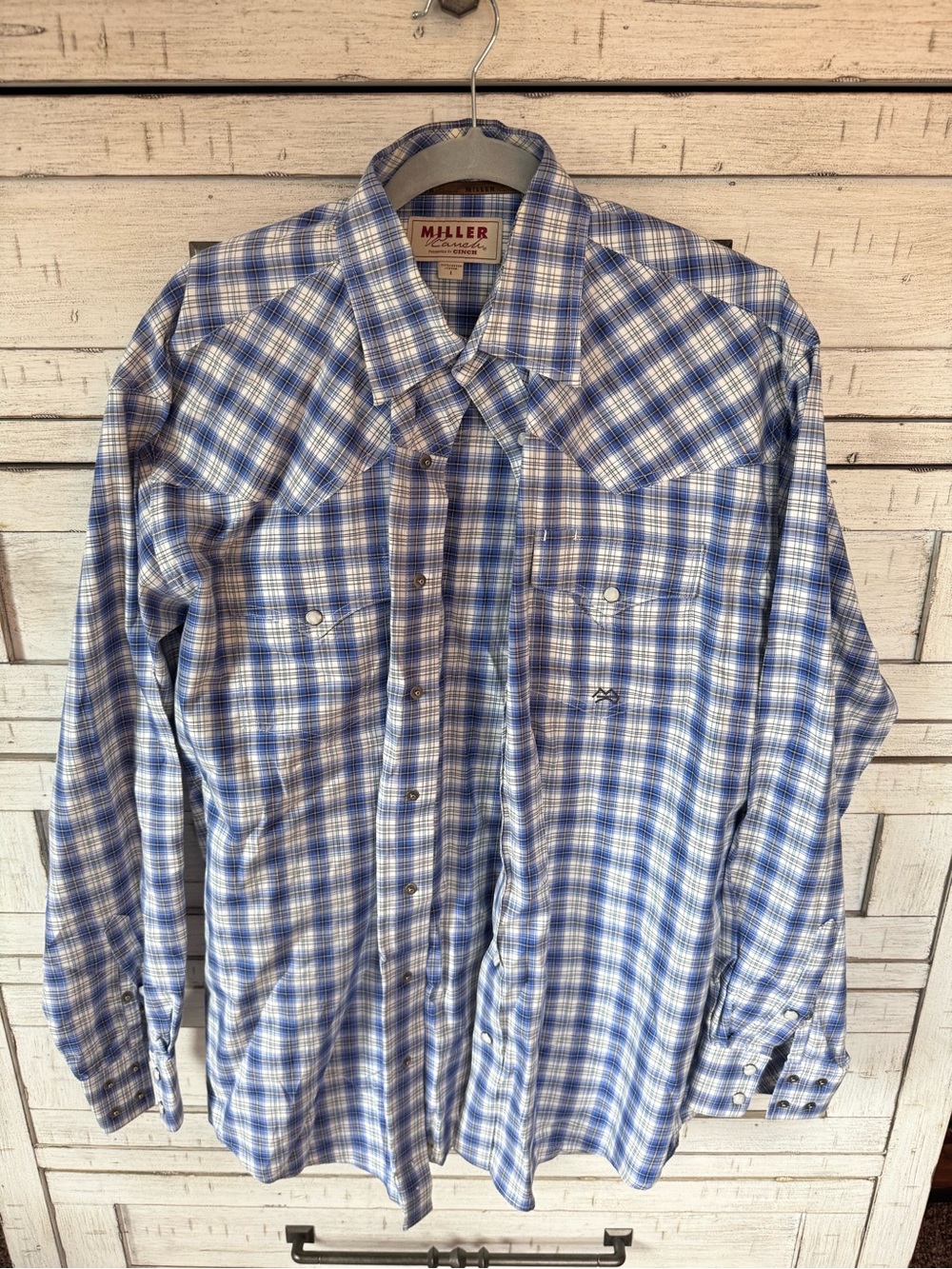 Men’s Blue Plaid Casual Button-Down Shirt